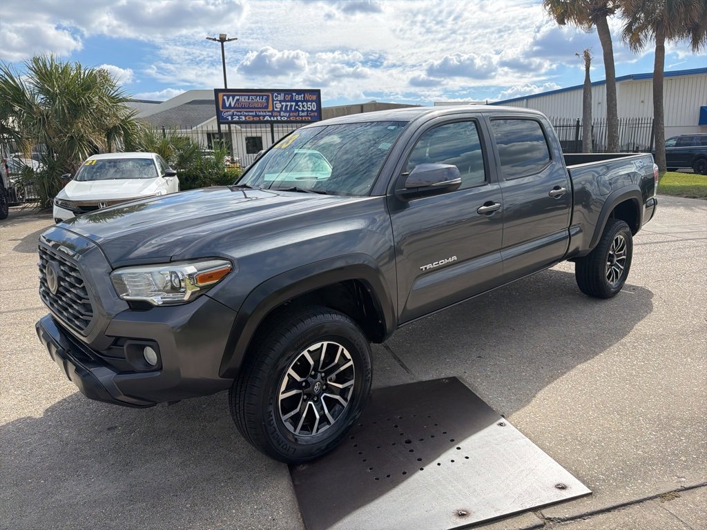 Used 2023 Toyota Tacoma TRD Sport image 2
