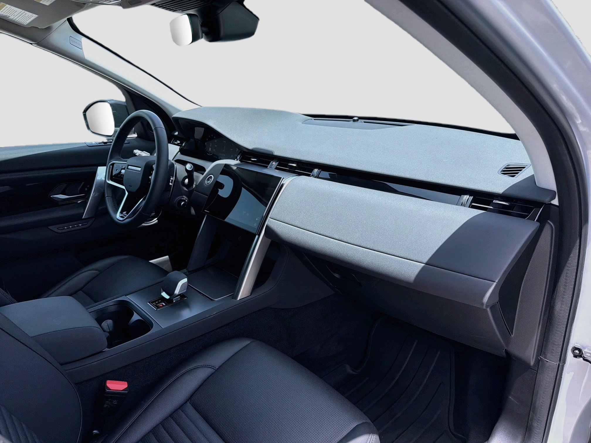 Used 2025 Land Rover Discovery Sport S AWD/4WD image 14