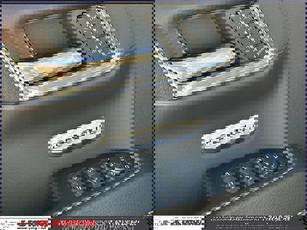 Used 2024 GMC Sierra 1500 Denali w/ Technology Package image 18