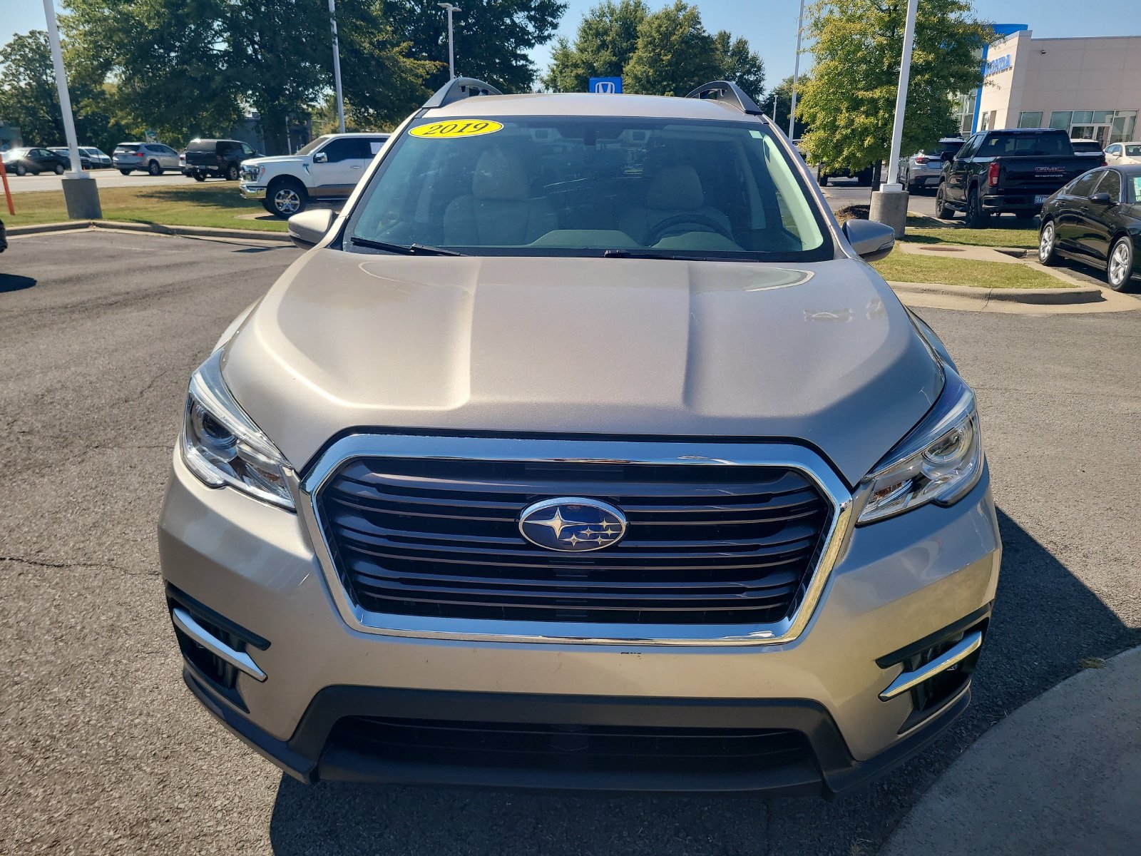 Used 2019 Subaru Ascent Limited w/ Popular Package #2 AWD/4WD image 8