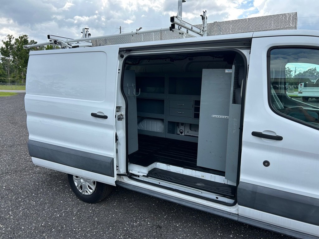 Used 2016 Ford Transit 250 130 Low Roof RWD image 24