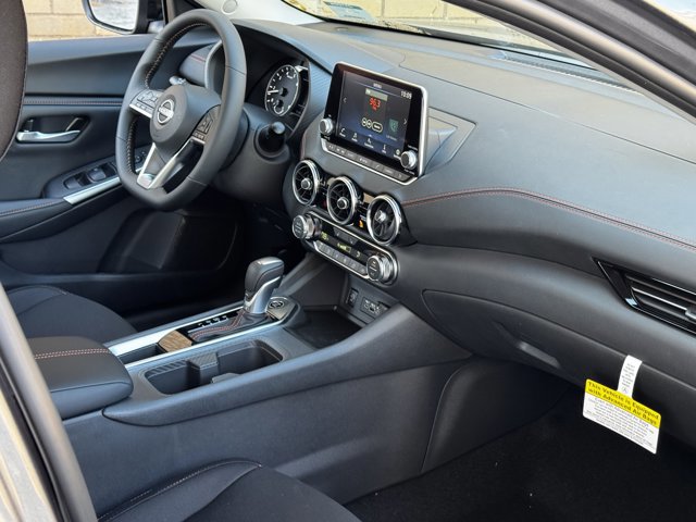 New 2025 Nissan Sentra SR image 13