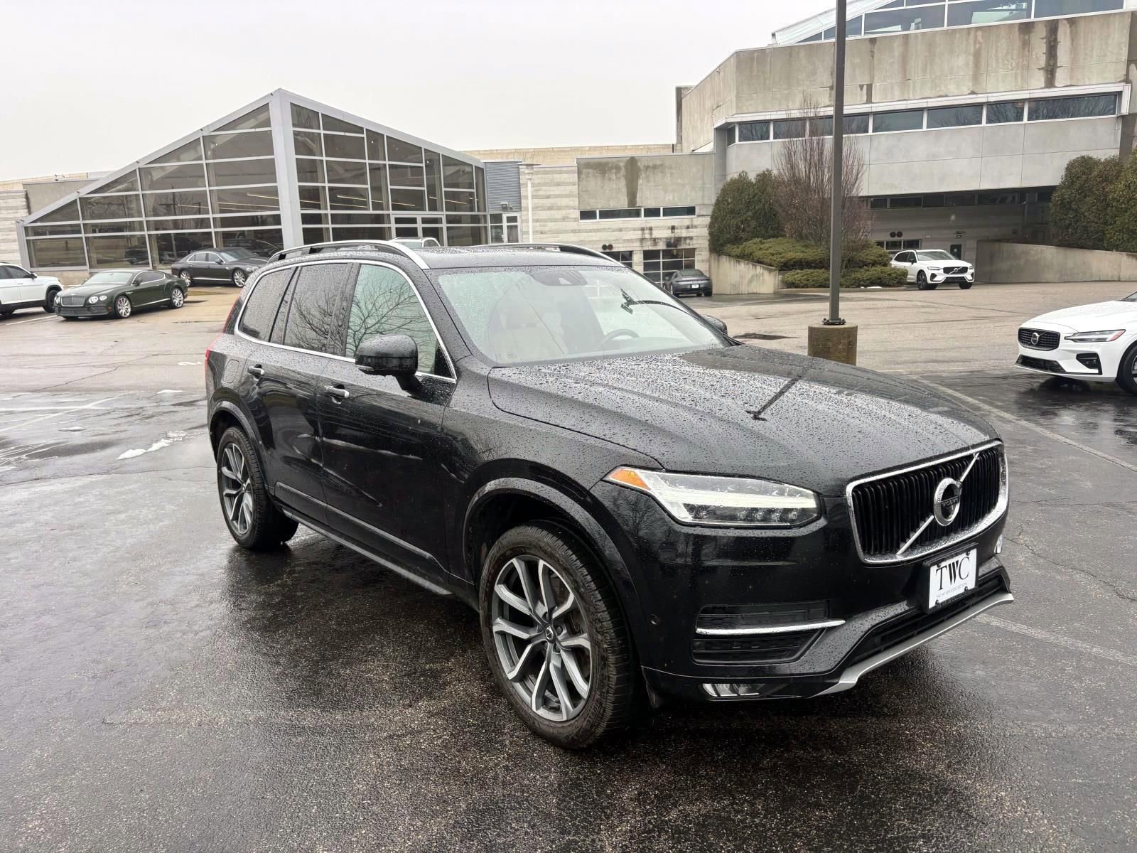 Used 2018 Volvo XC90 T5 Momentum w/ Convenience Package image 1