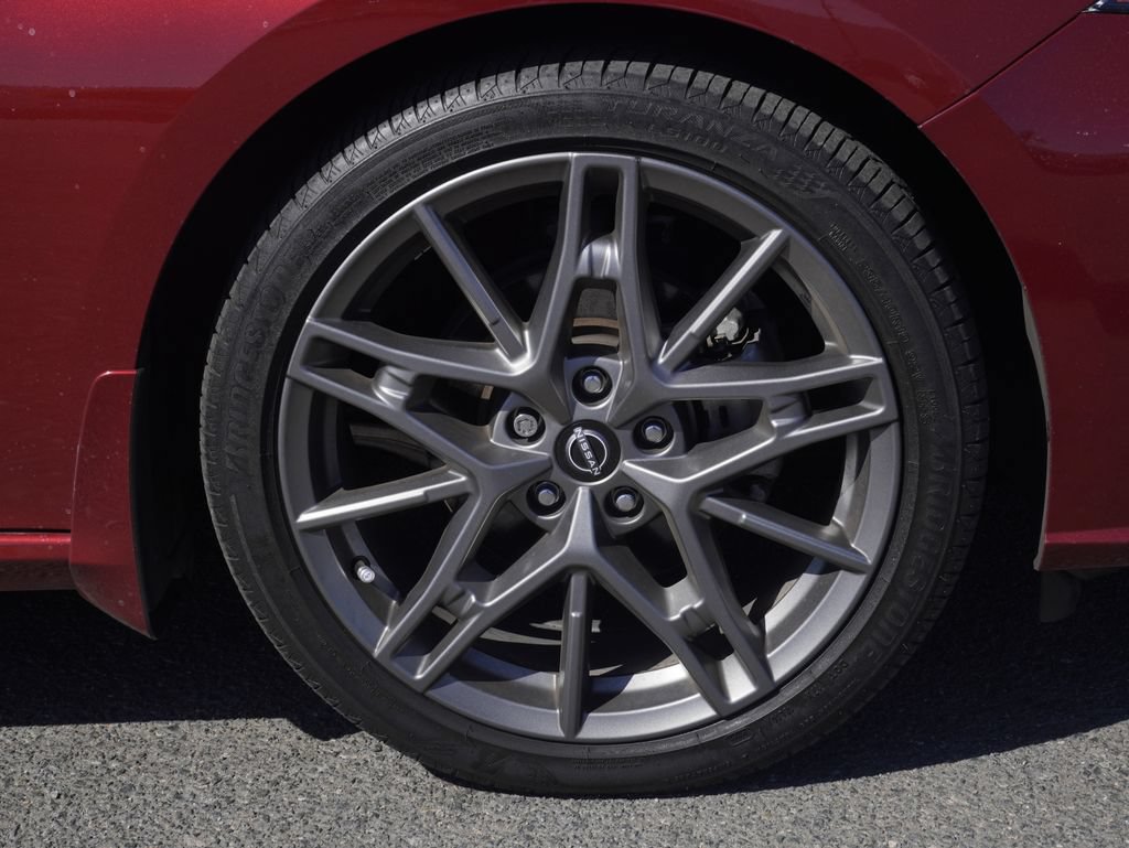 Used 2023 Nissan Altima 2.0 SR FWD image 10