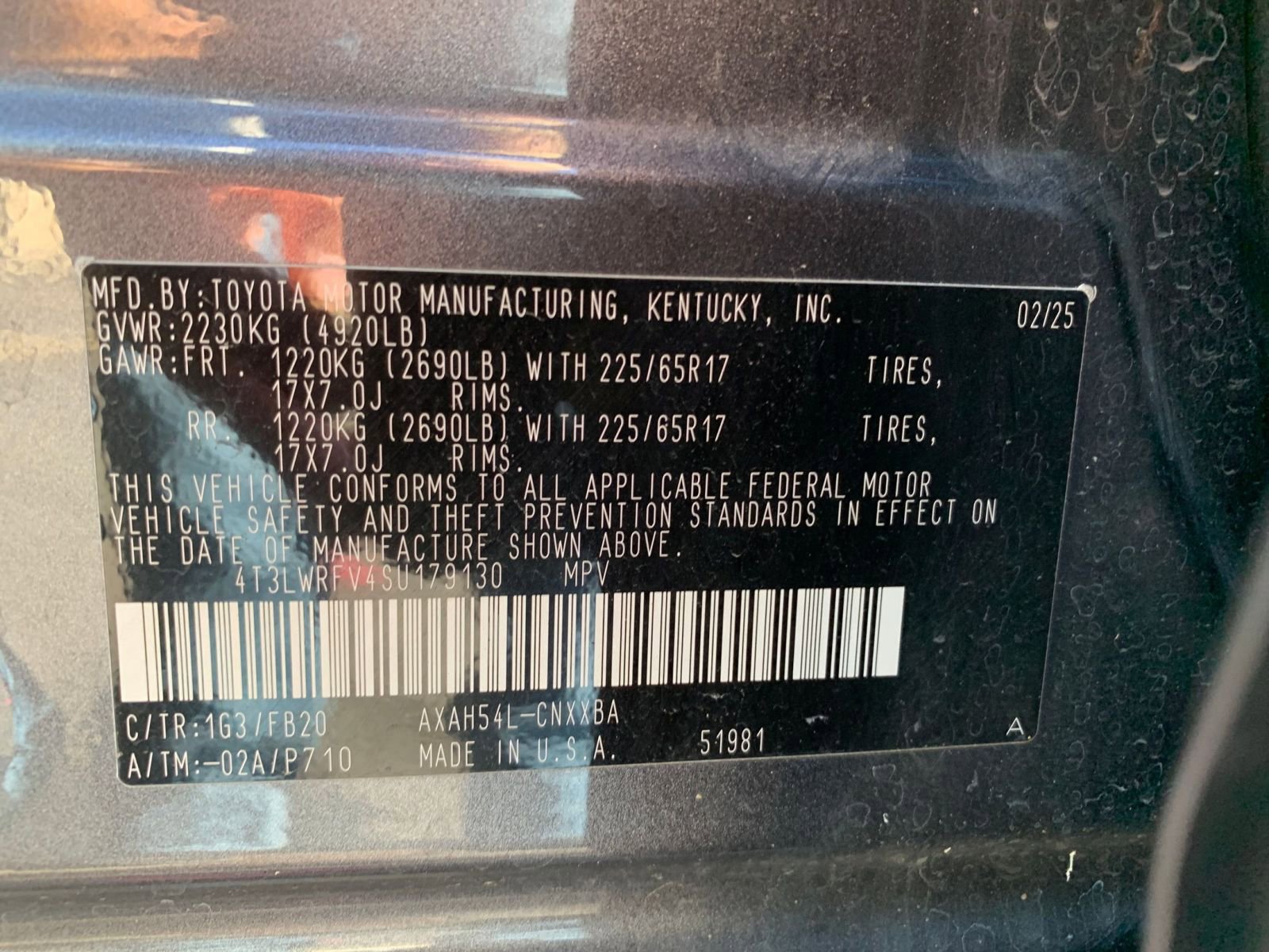 Used 2025 Toyota RAV4 LE image 28
