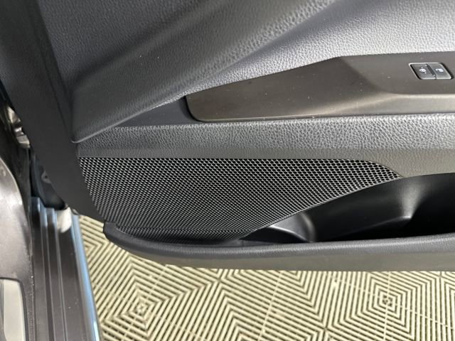 Used 2024 Toyota Camry SE image 29