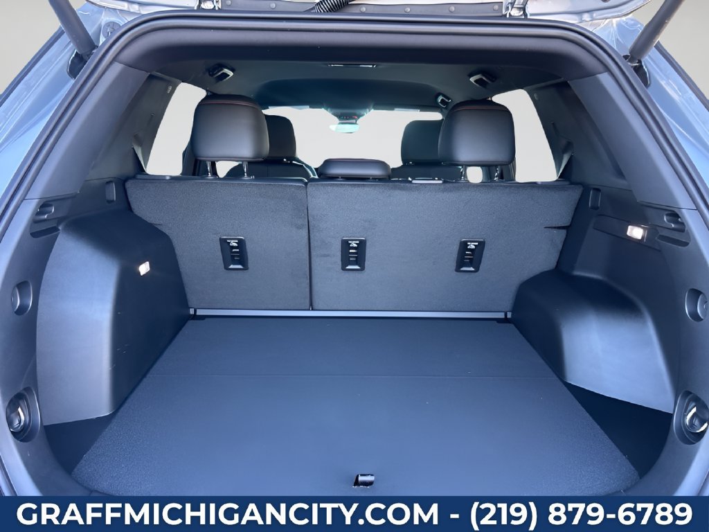 New 2027 Chevrolet Equinox RS w/ Safety and Technology Package AWD/4WD image 30