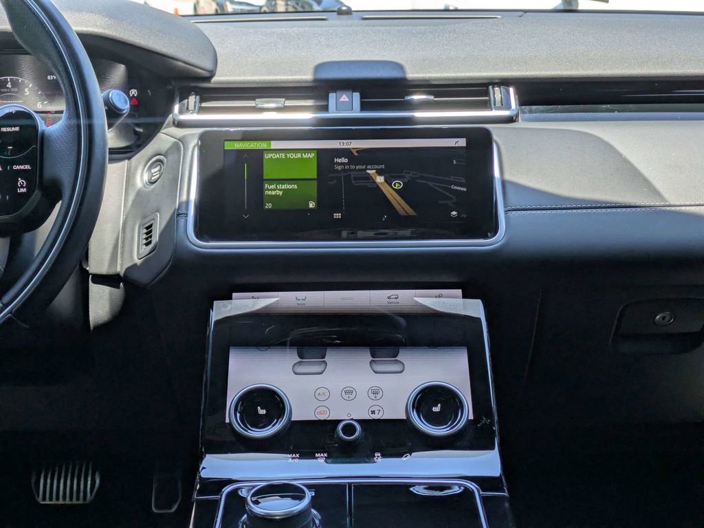 Used 2020 Land Rover Range Rover Velar R-Dynamic S AWD/4WD image 21
