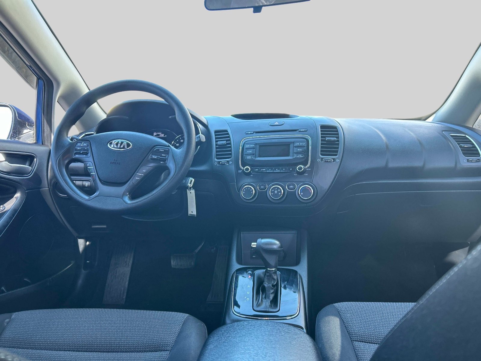 Used 2018 Kia Forte LX image 14