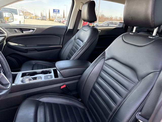 Used 2023 Ford Edge SEL image 14