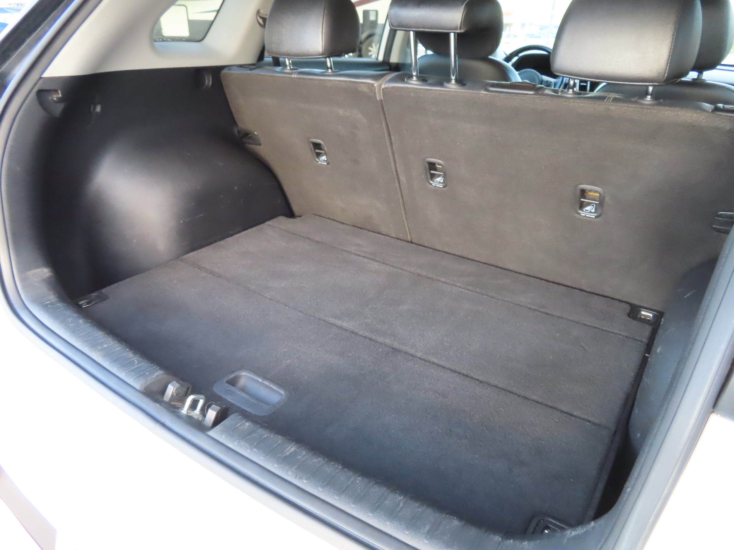 Used 2019 Kia Niro EX image 10