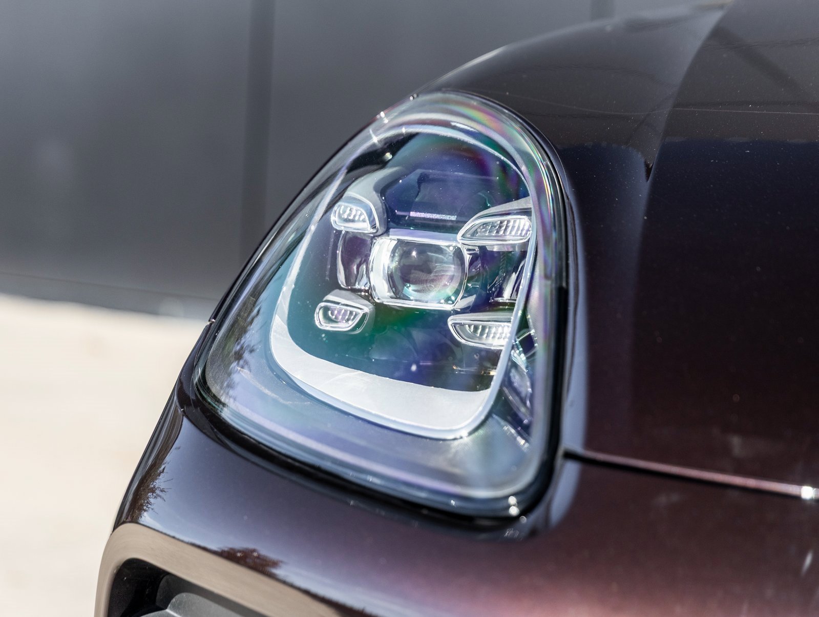 Used 2020 Porsche Cayenne image 19