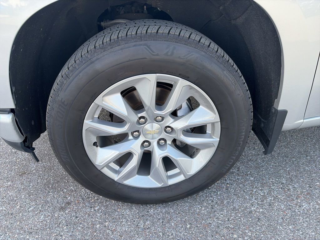 Certified 2022 Chevrolet Silverado 1500 Custom w/ Safety Confidence Package RWD image 16