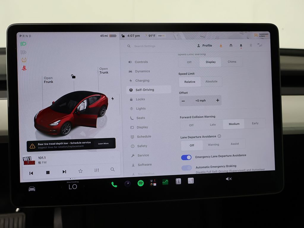 Used 2023 Tesla Model 3 Standard Range RWD image 46