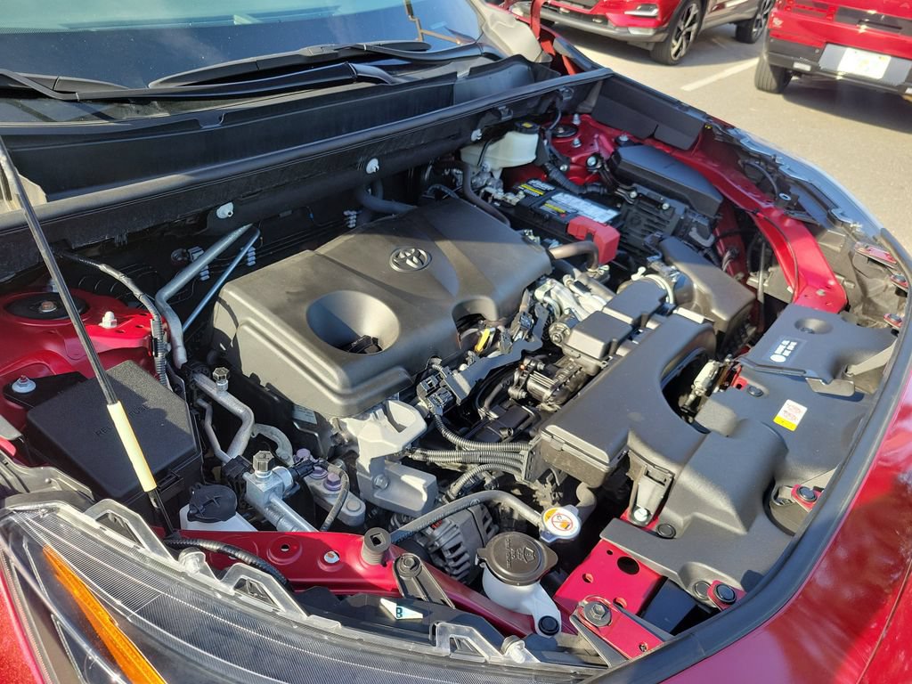 Used 2020 Toyota RAV4 LE FWD image 37