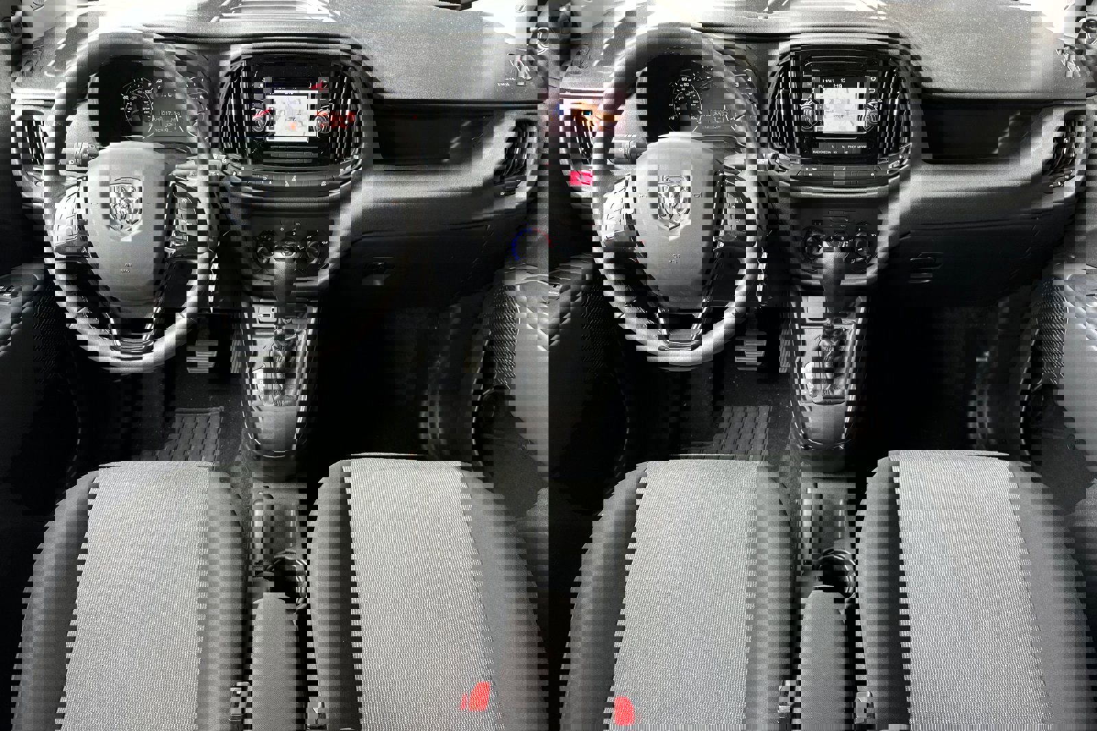 Used 2022 RAM ProMaster City Wagon image 15