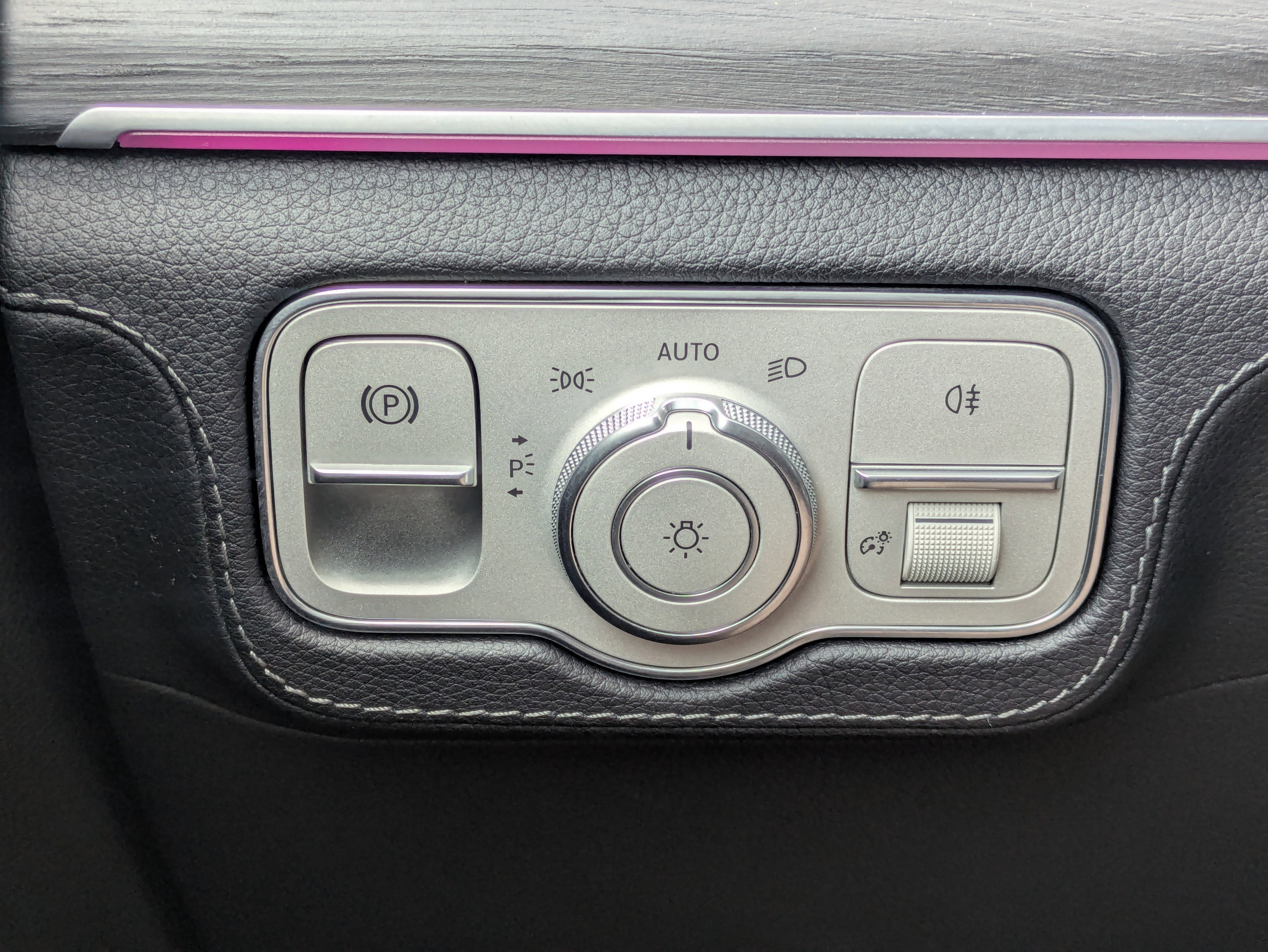 Used 2023 Mercedes-Benz GLE 450 4MATIC image 36