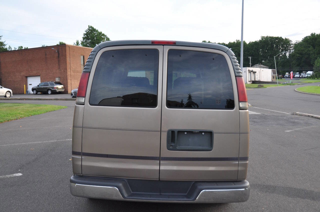 Used 1996 Chevrolet Express 1500 image 12