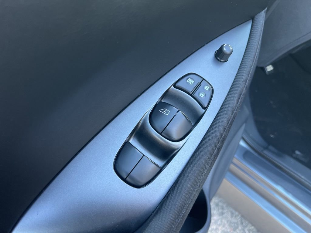 Used 2019 Nissan Leaf S Plus image 13