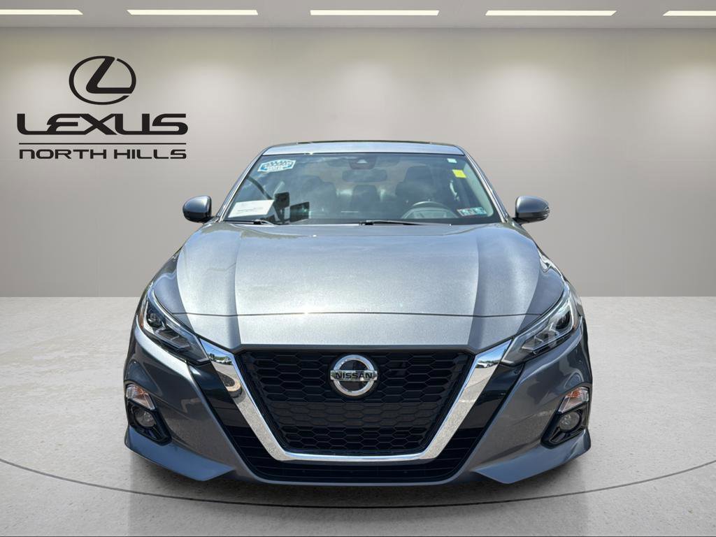 Used 2020 Nissan Altima 2.5 SL FWD video 2
