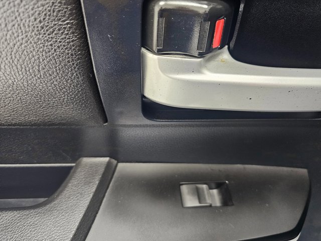 Used 2014 Toyota Tundra SR5 w/ SR5 Upgrade Package image 32