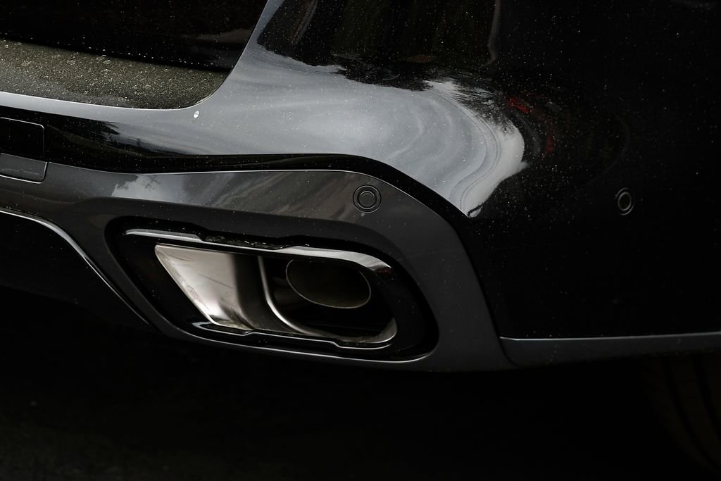 New 2026 BMW X5 xDrive50e w/ M Sport Package image 14