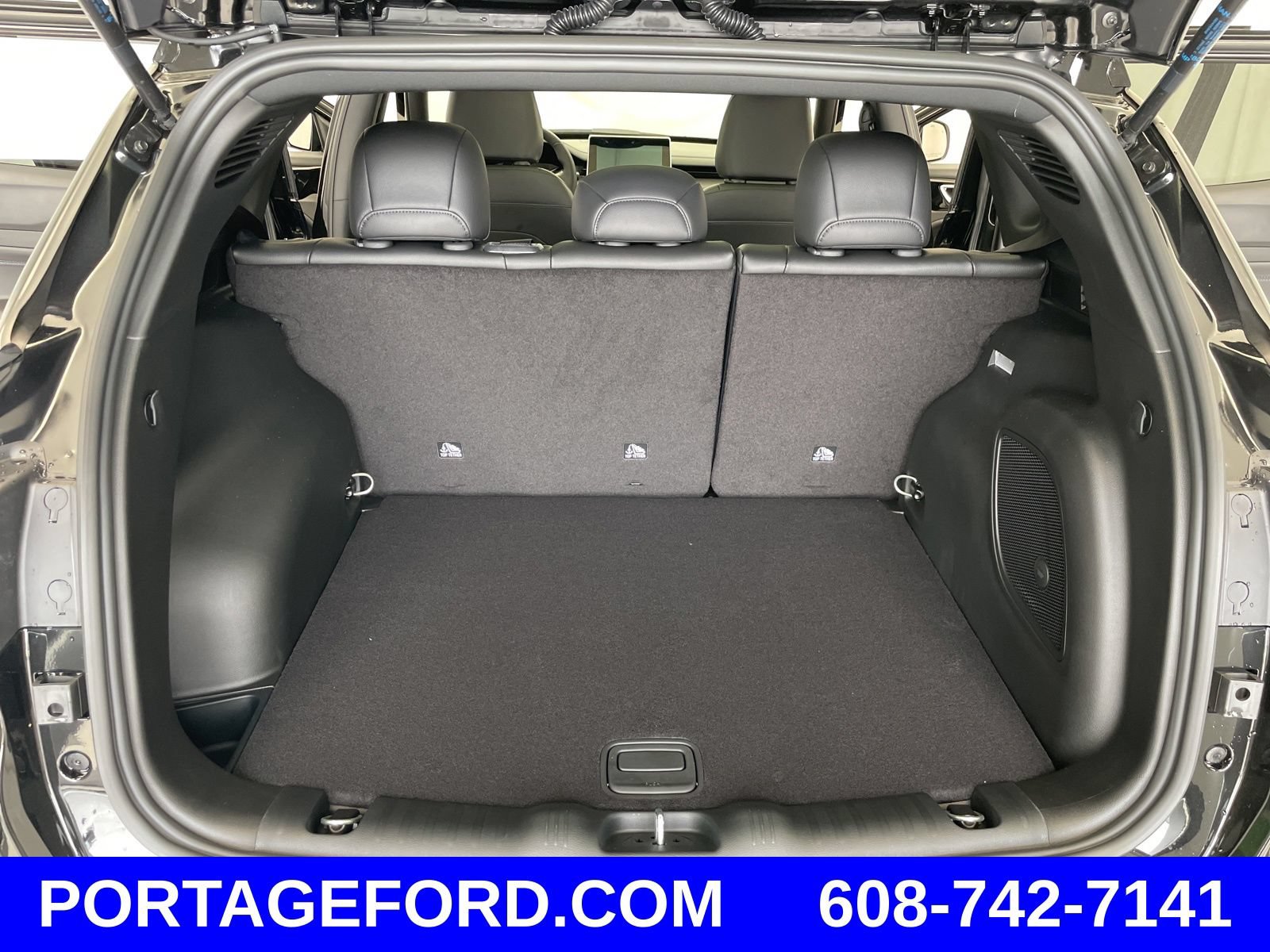 New 2025 Jeep Compass Limited w/ Sun & Sound Group AWD/4WD image 34