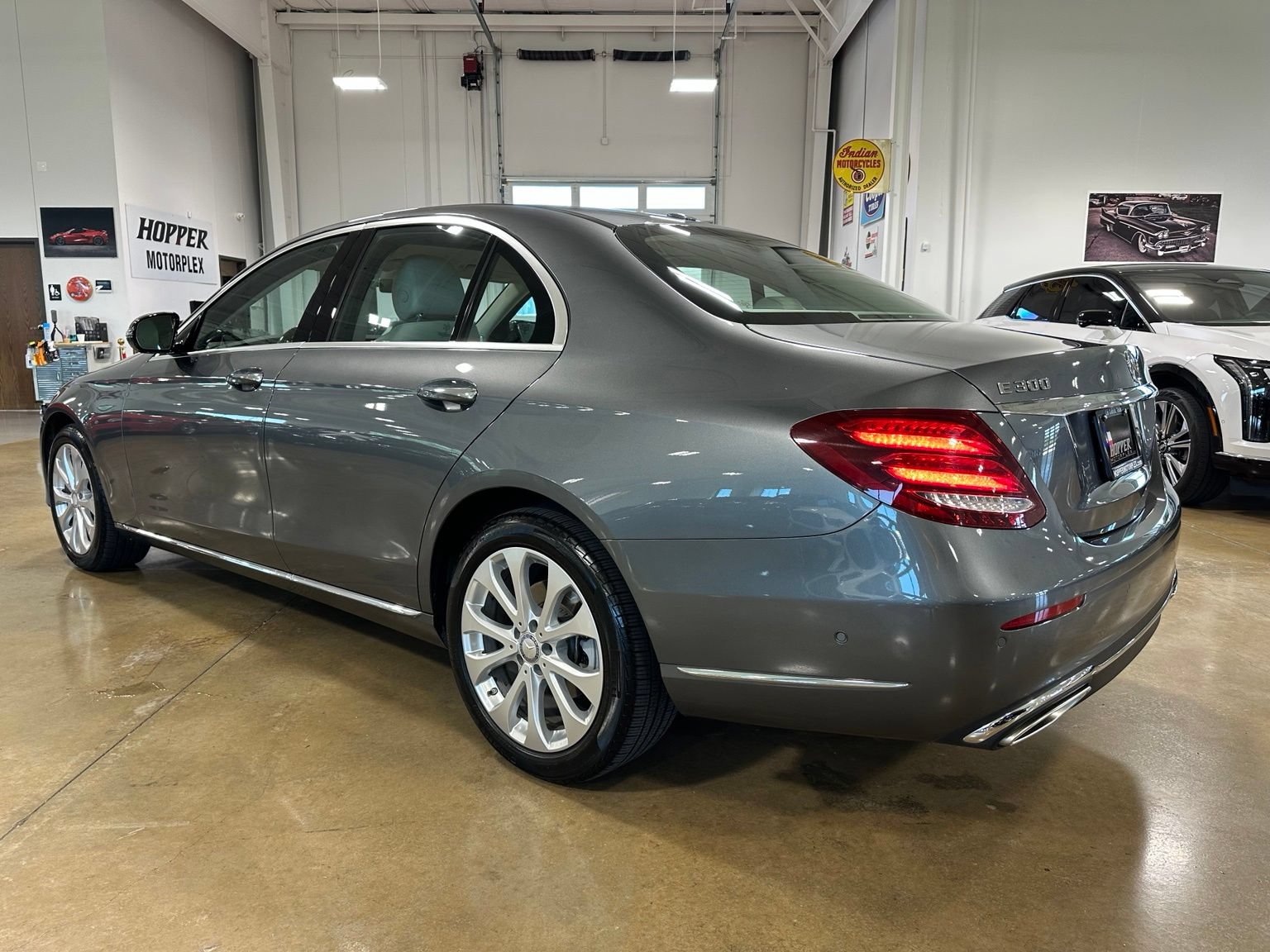 Used 2017 Mercedes-Benz E 300 image 6