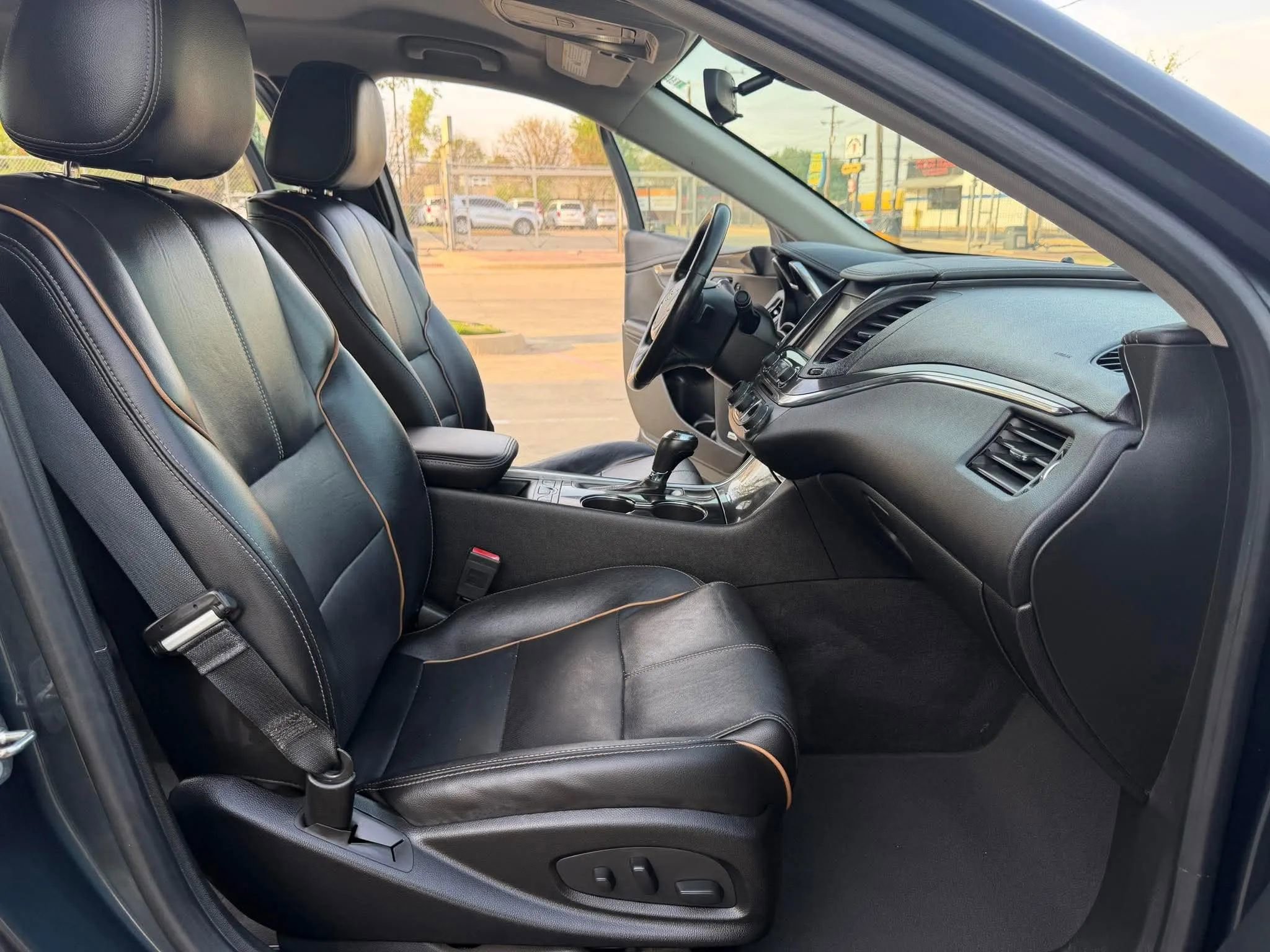 Used 2018 Chevrolet Impala Premier image 12