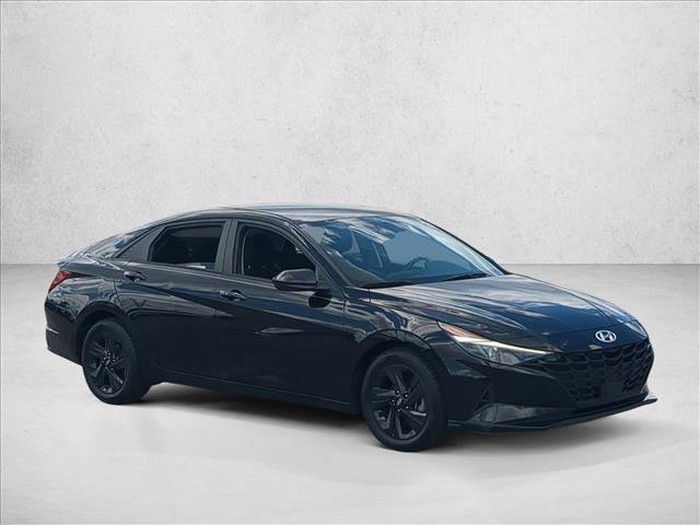 Used 2021 Hyundai Elantra SEL w/ Convenience Package FWD image 11