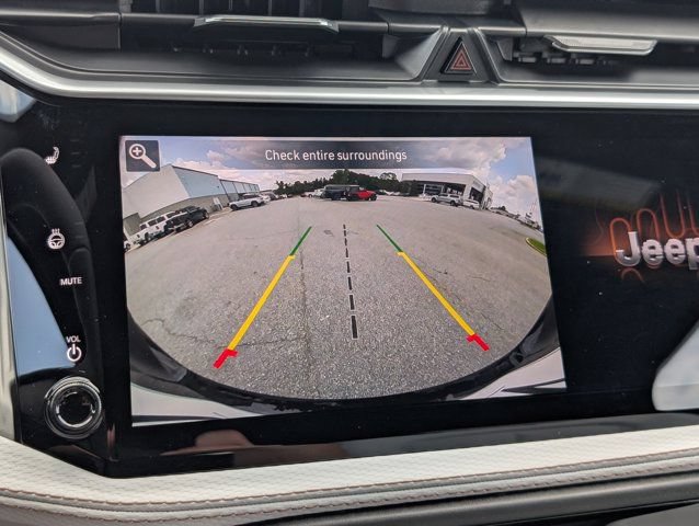 New 2026 Jeep Cherokee Limited AWD/4WD image 19