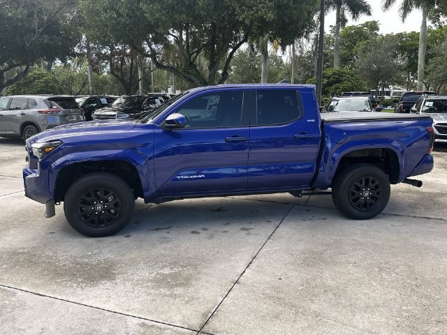 Used 2025 Toyota Tacoma SR5 RWD image 39