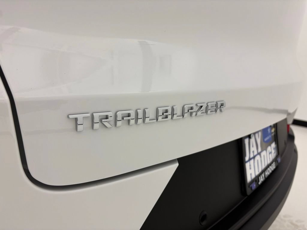 New 2026 Chevrolet TrailBlazer LS w/ LS Convenience Package FWD image 20