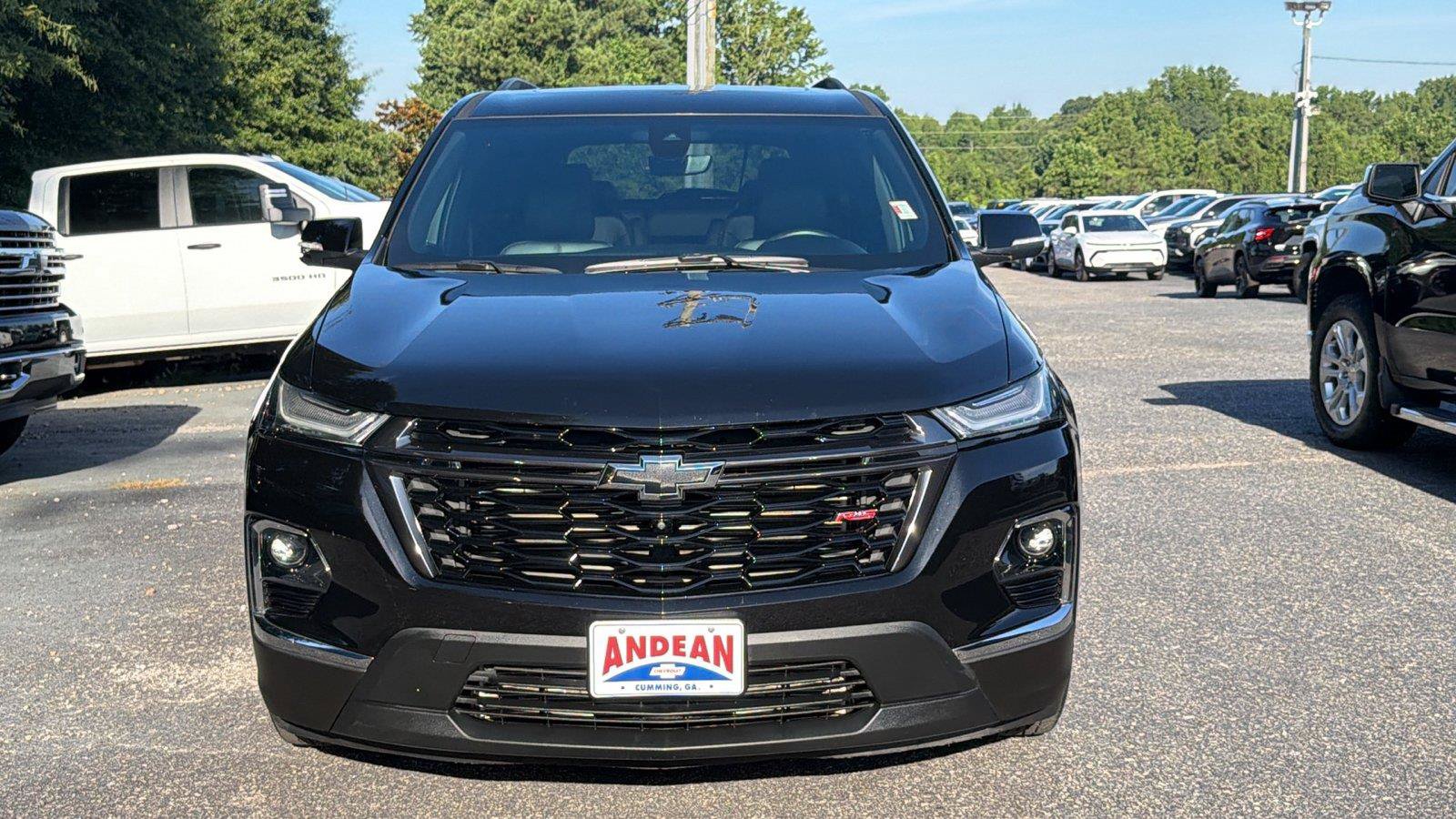 Used 2022 Chevrolet Traverse RS AWD/4WD image 2