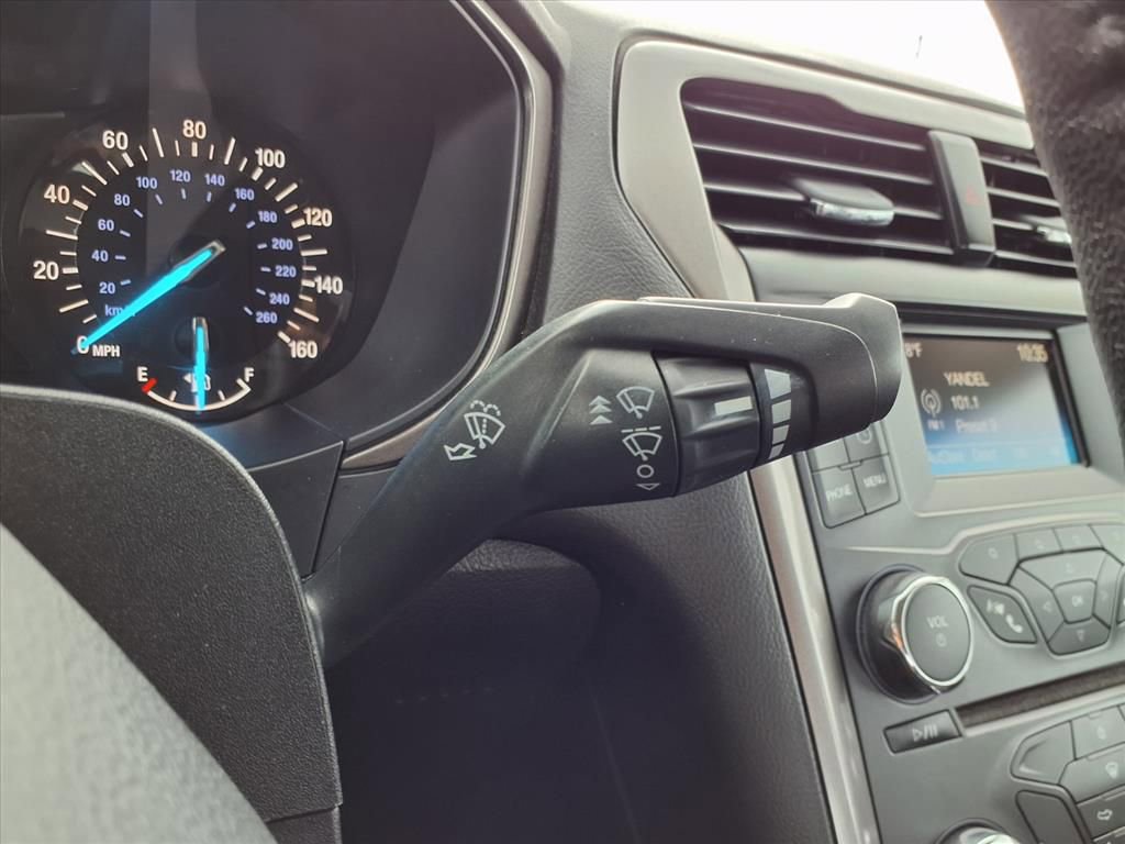 Used 2017 Ford Fusion S w/ Equipment Group 101A FWD image 18