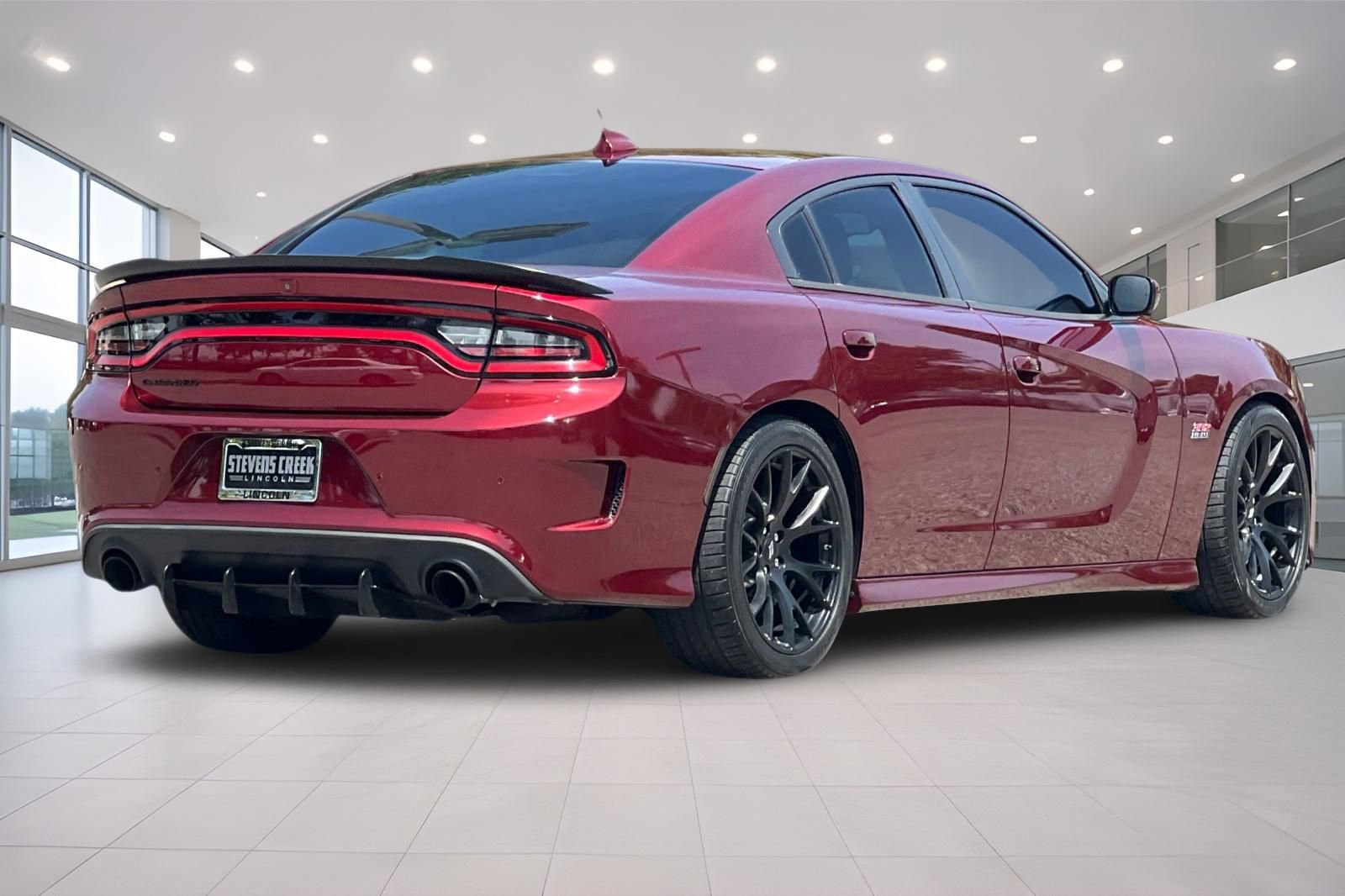 Used 2018 Dodge Charger R/T Scat Pack w/ Dynamics Package RWD image 4