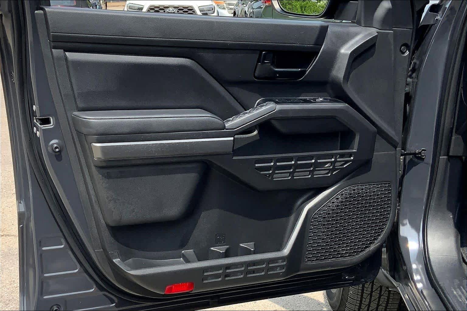 Used 2025 Toyota Tacoma SR5 RWD image 19