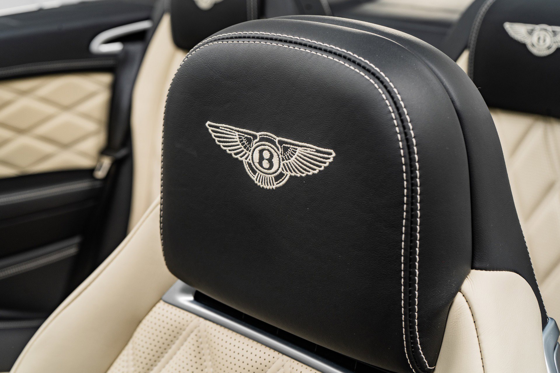 Used 2014 Bentley Continental GT V8 S AWD/4WD image 28