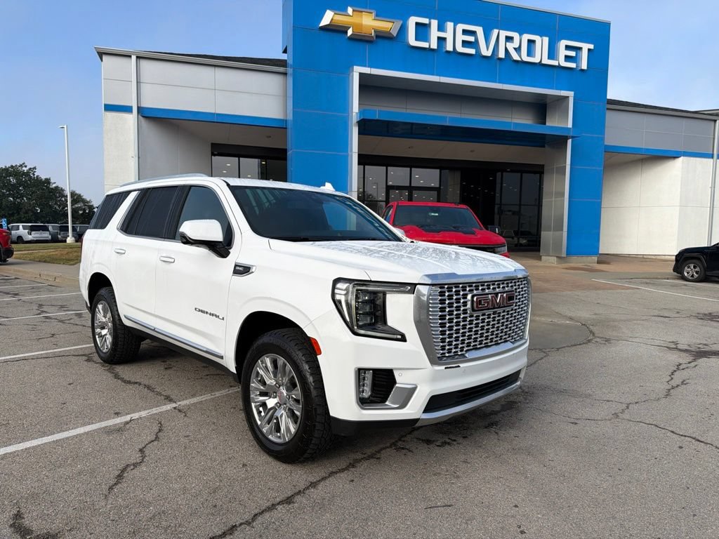 Used 2021 GMC Yukon Denali AWD/4WD image 1
