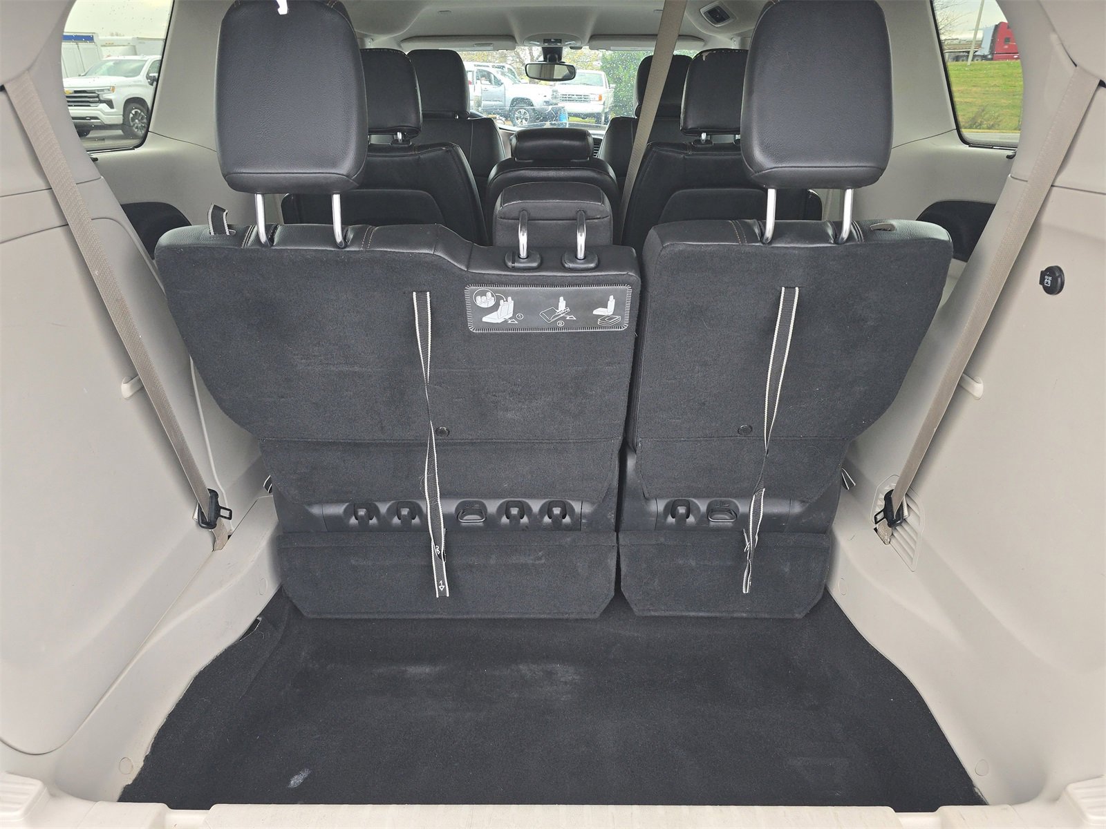 Used 2017 Chrysler Pacifica Touring-L image 19