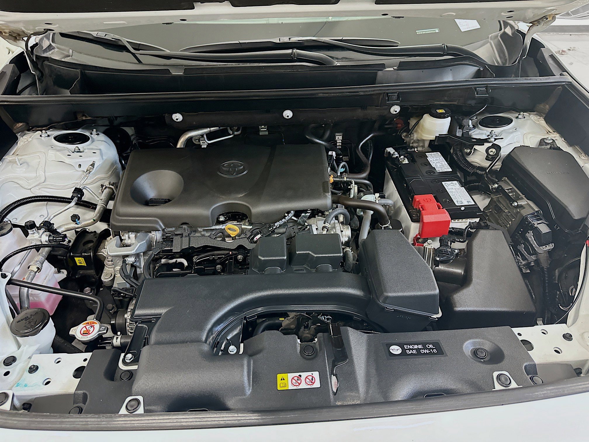 Used 2025 Toyota RAV4 LE image 34