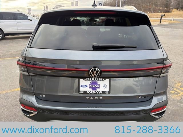 New 2026 Volkswagen Taos SE image 6