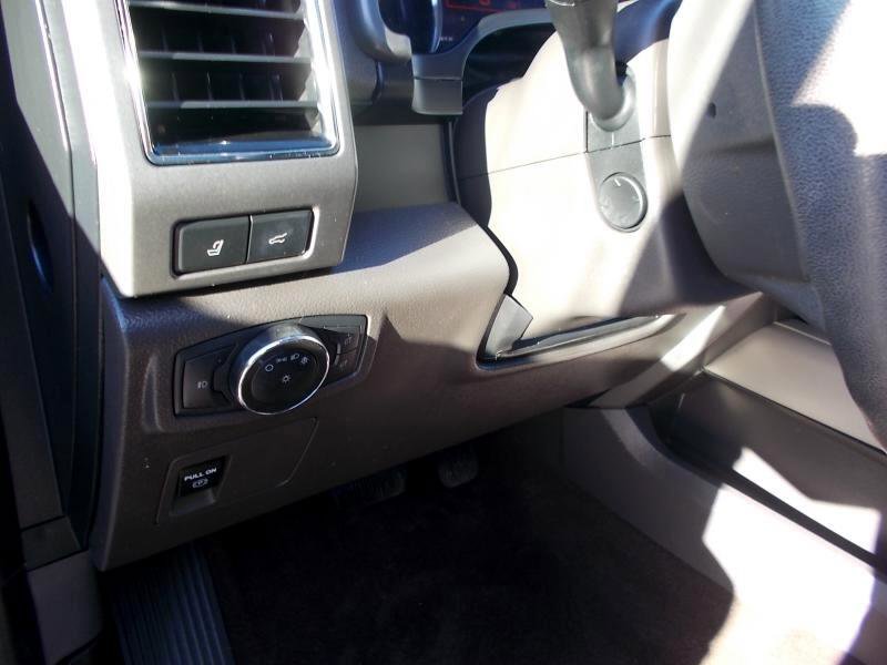 Used 2020 Ford Expedition XLT w/ Equipment Group 202A image 30