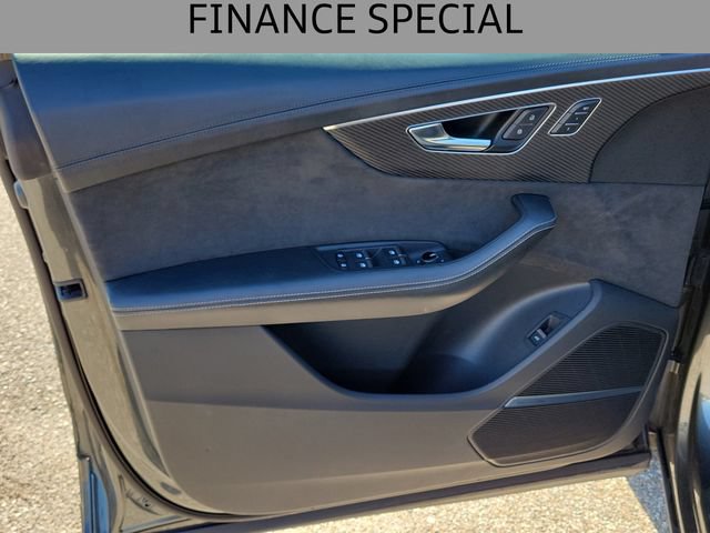 Used 2021 Audi RS Q8 AWD/4WD image 17