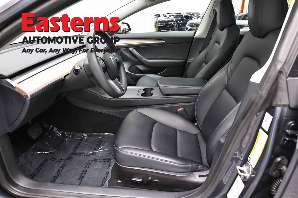 Used 2023 Tesla Model 3 Standard Range image 14