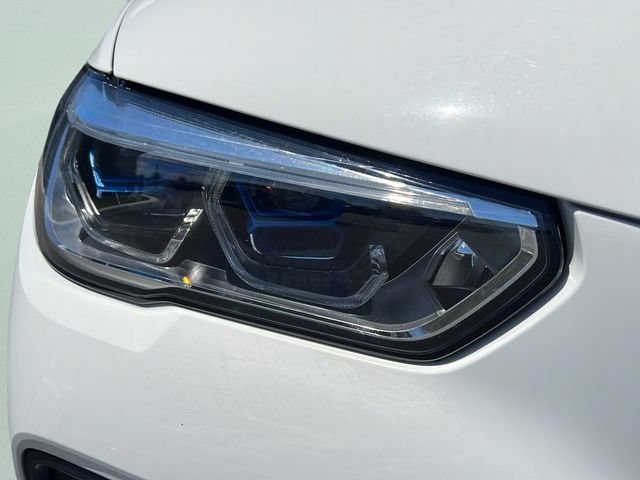 Used 2023 BMW X5 xDrive45e w/ Executive Package AWD/4WD image 9