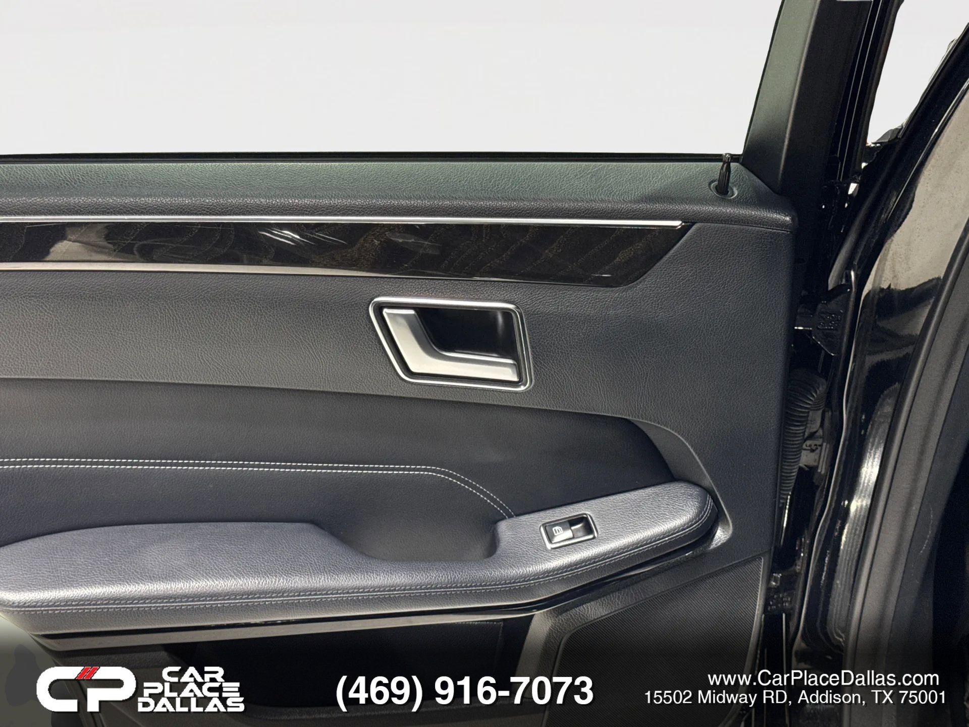 Used 2014 Mercedes-Benz E 350 Sedan image 16