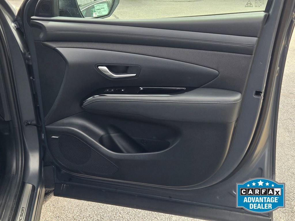 Certified 2025 Hyundai Tucson Limited AWD/4WD image 5