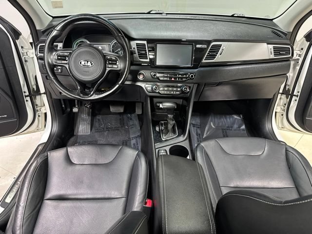 Used 2019 Kia Niro Touring FWD image 3