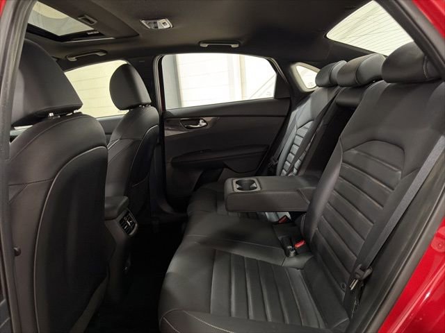Used 2024 Kia Forte GT-Line w/ GT-Line Premium Package image 21